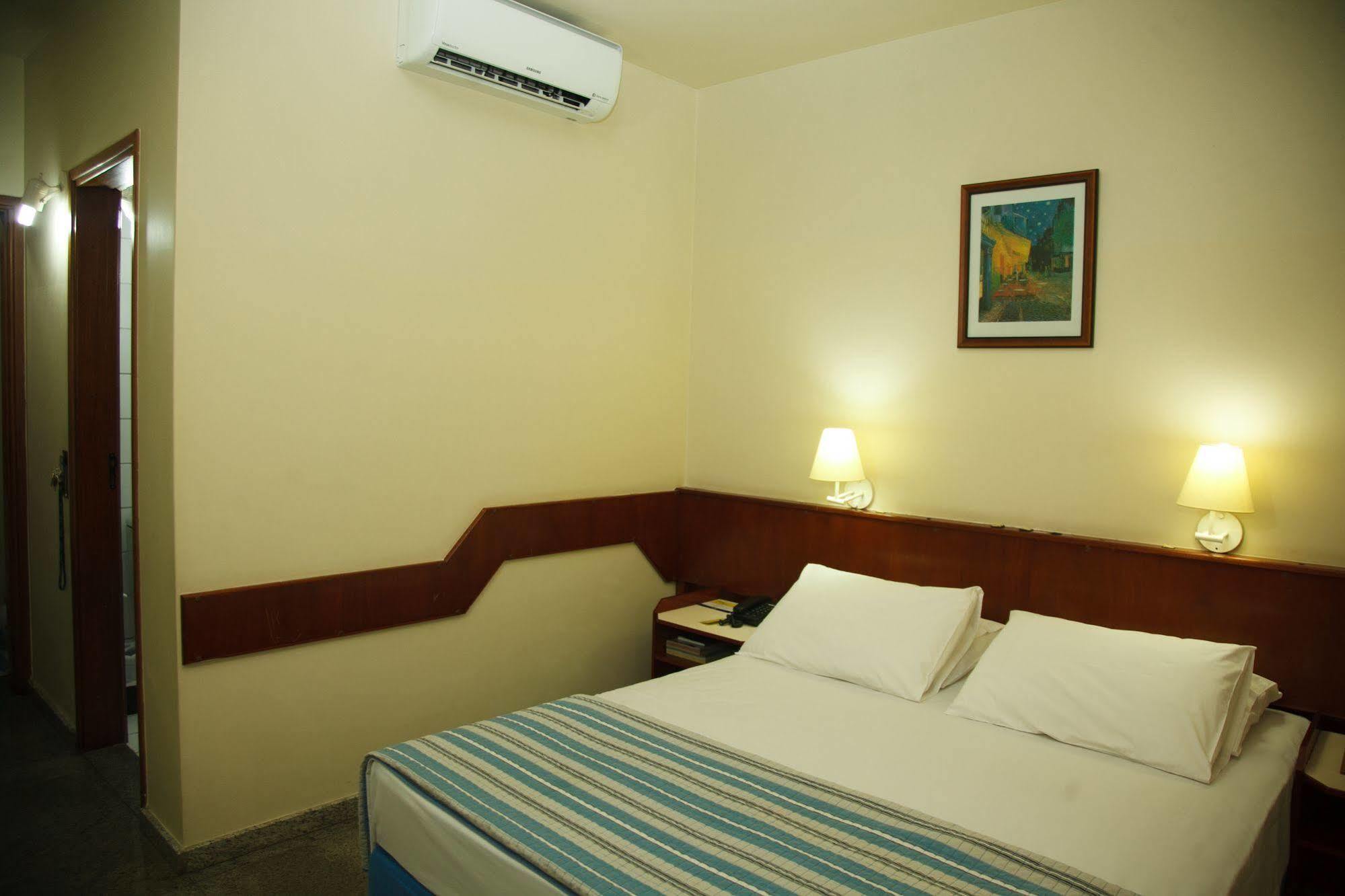 Villalba Hotel Uberlândia Esterno foto